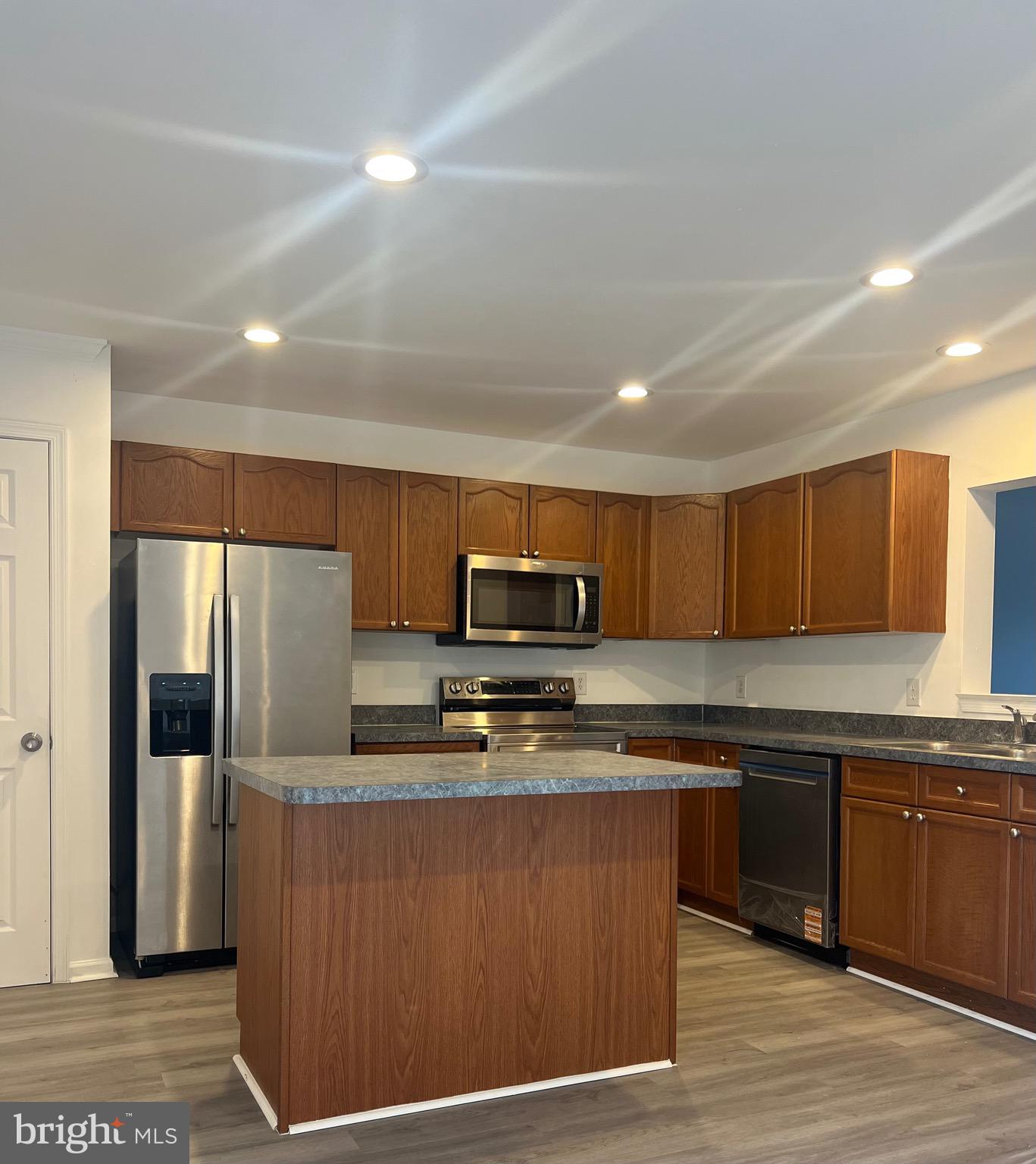 PRENTISS POINT II TOWNHOMES - Residential