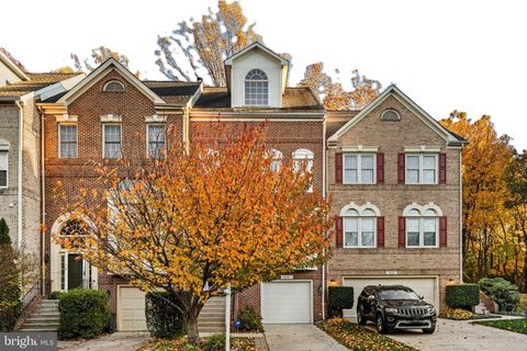 6631 DUNWICH WAY ALEXANDRIA VA 22315