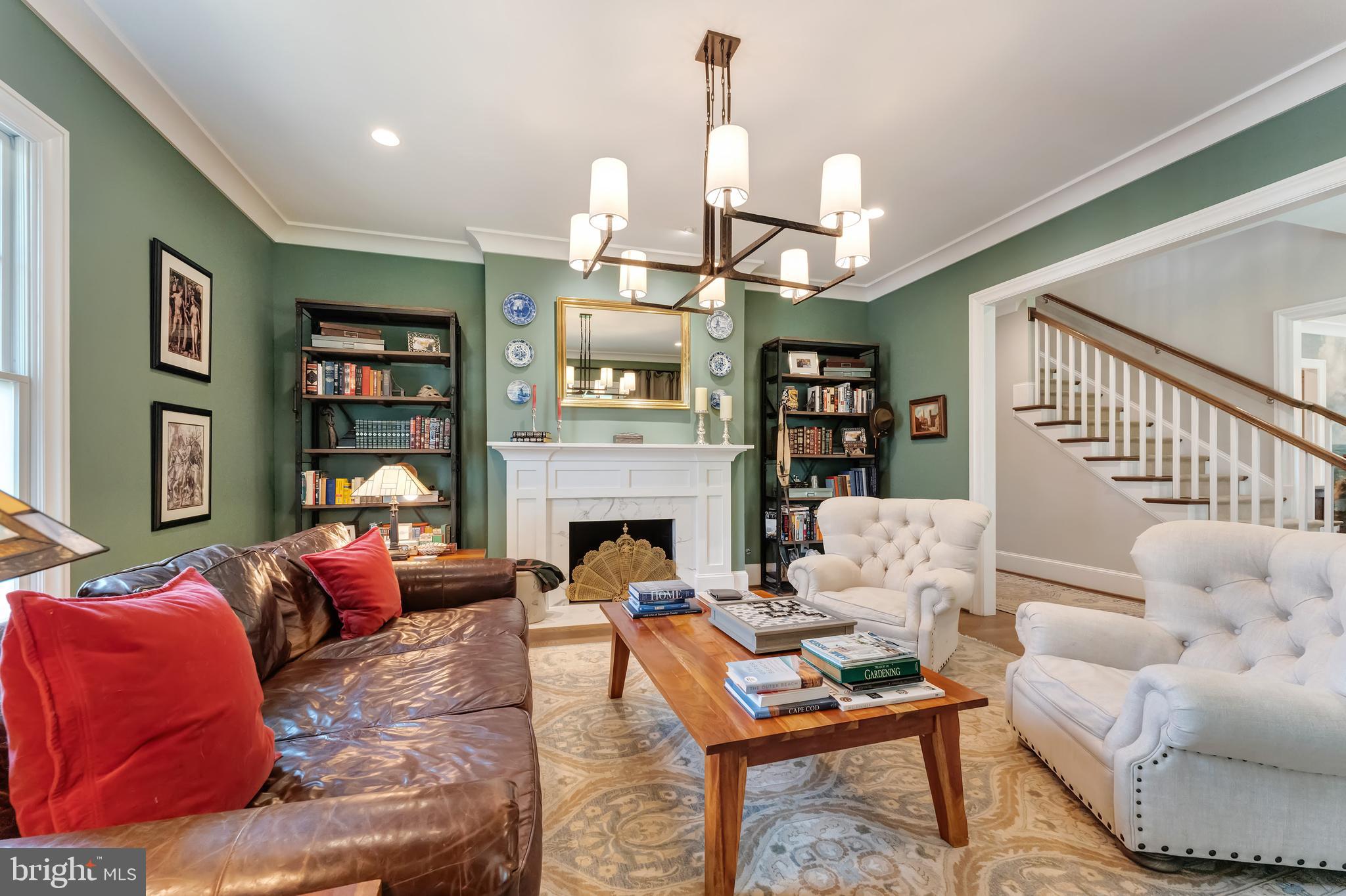 ALEXANDRIA - Residential