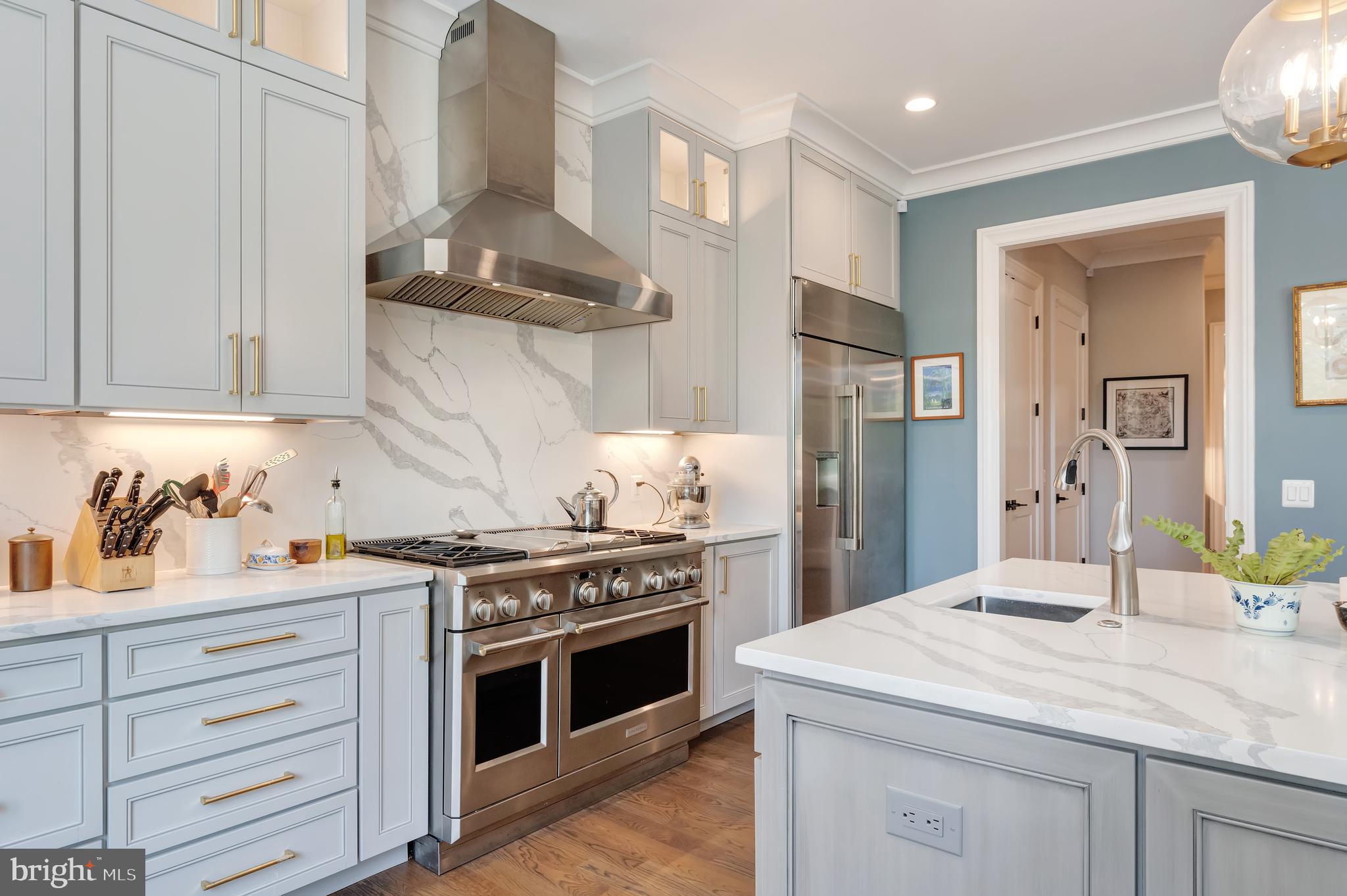 ALEXANDRIA - Residential