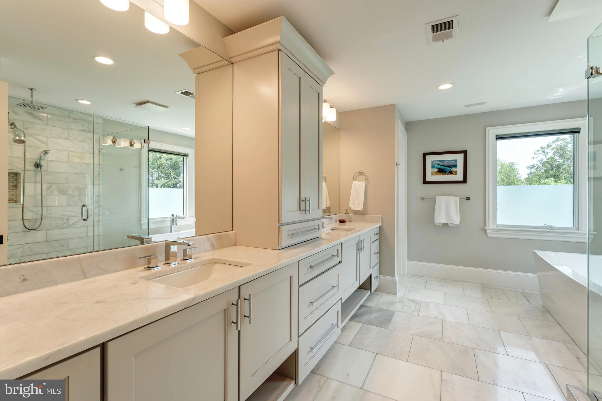 ALEXANDRIA - Residential