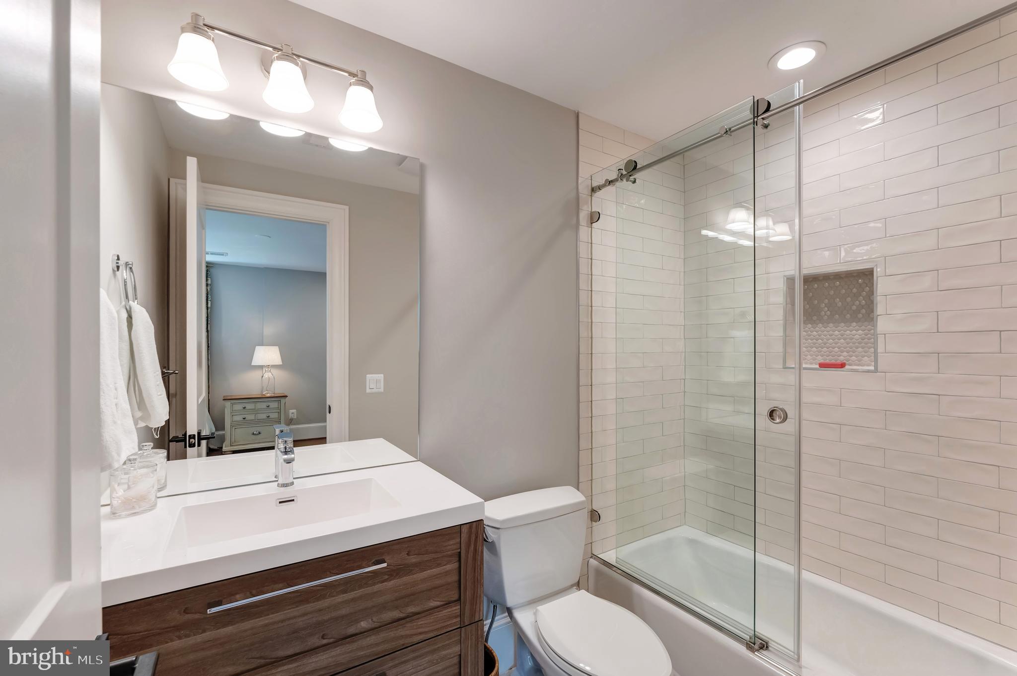 ALEXANDRIA - Residential