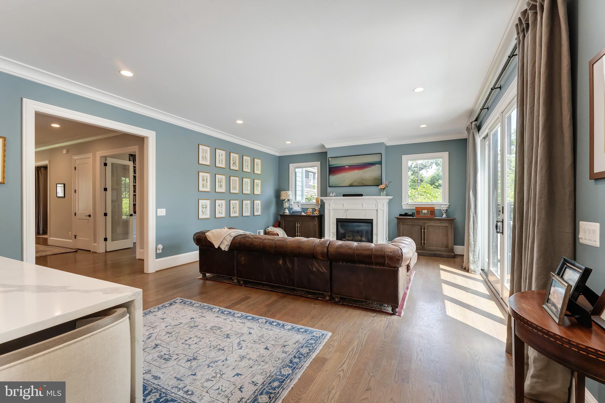 ALEXANDRIA - Residential