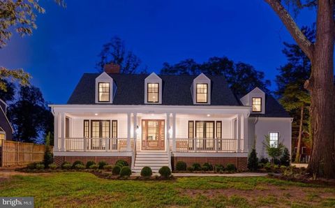 2025 SCROGGINS ROAD ALEXANDRIA VA 22302