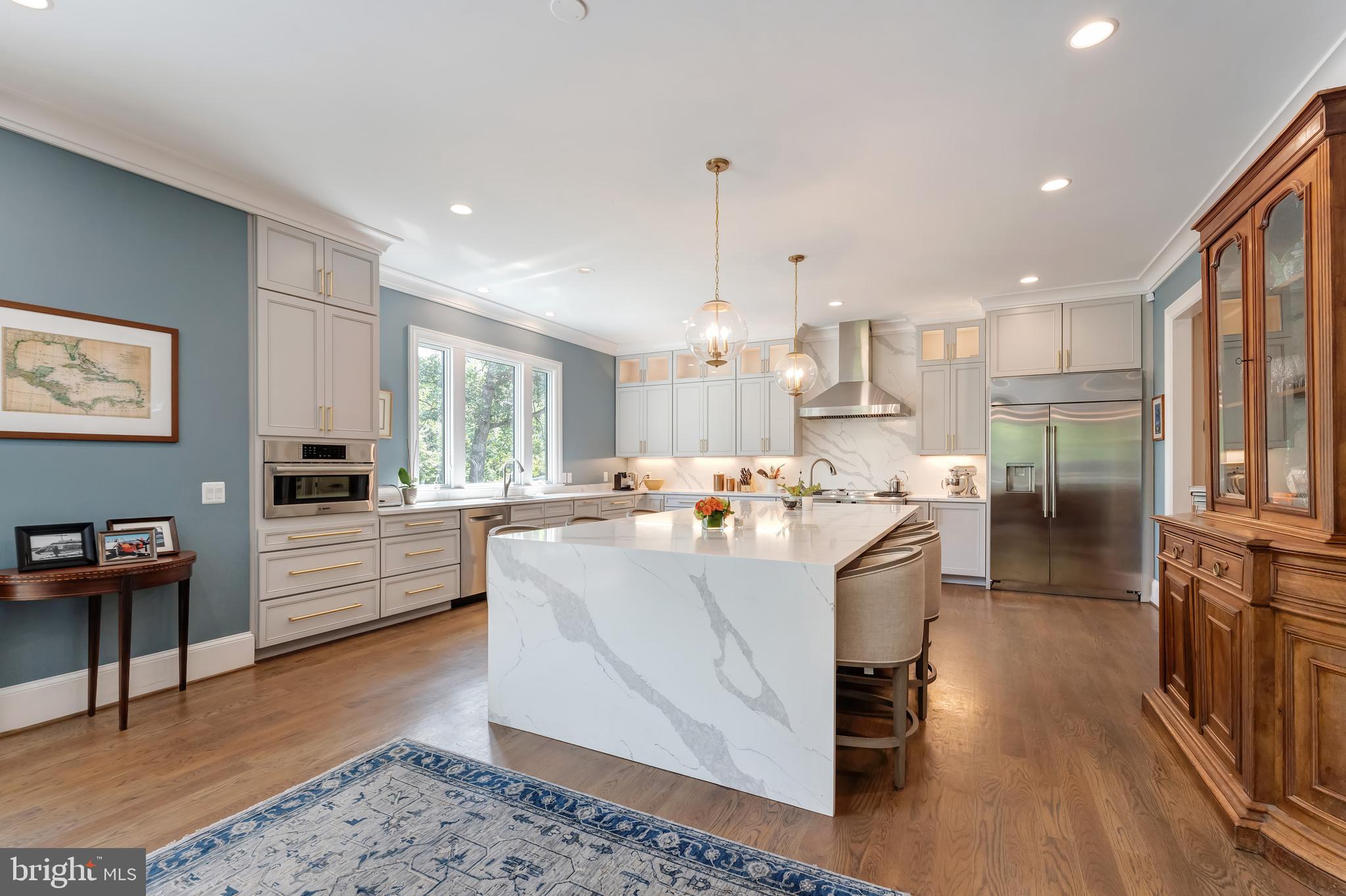 ALEXANDRIA - Residential