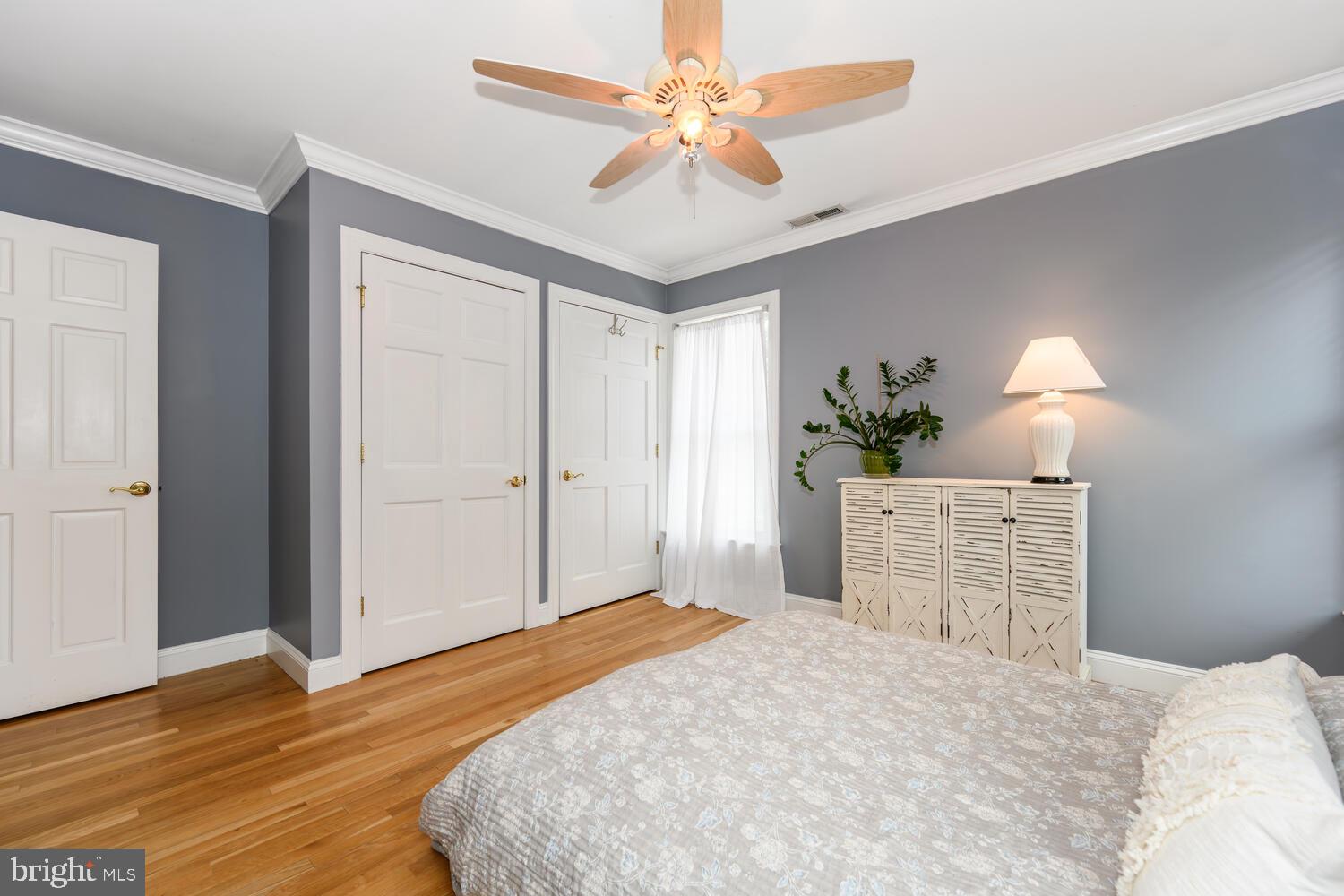 EDGE COVE - Residential