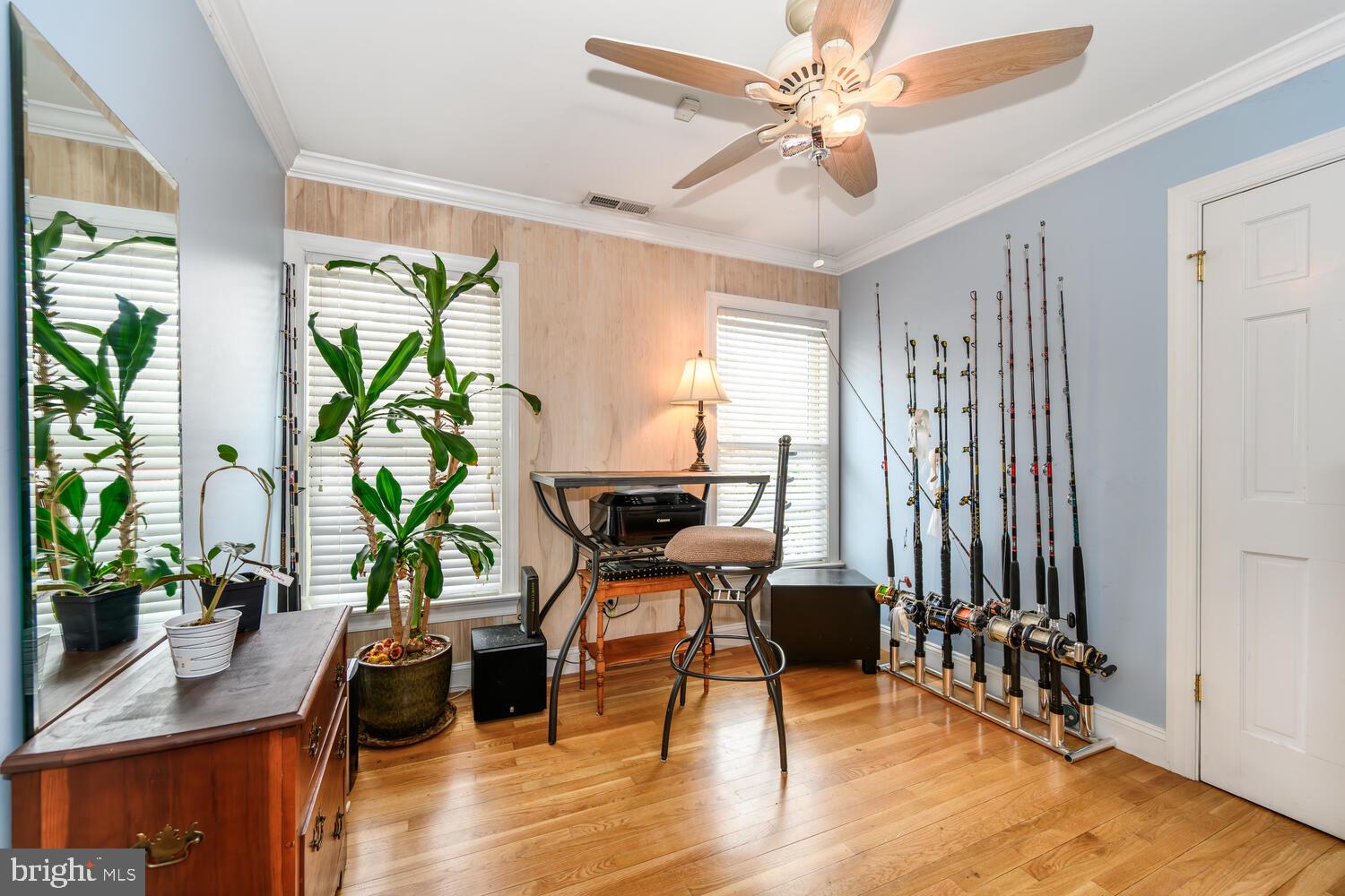 EDGE COVE - Residential