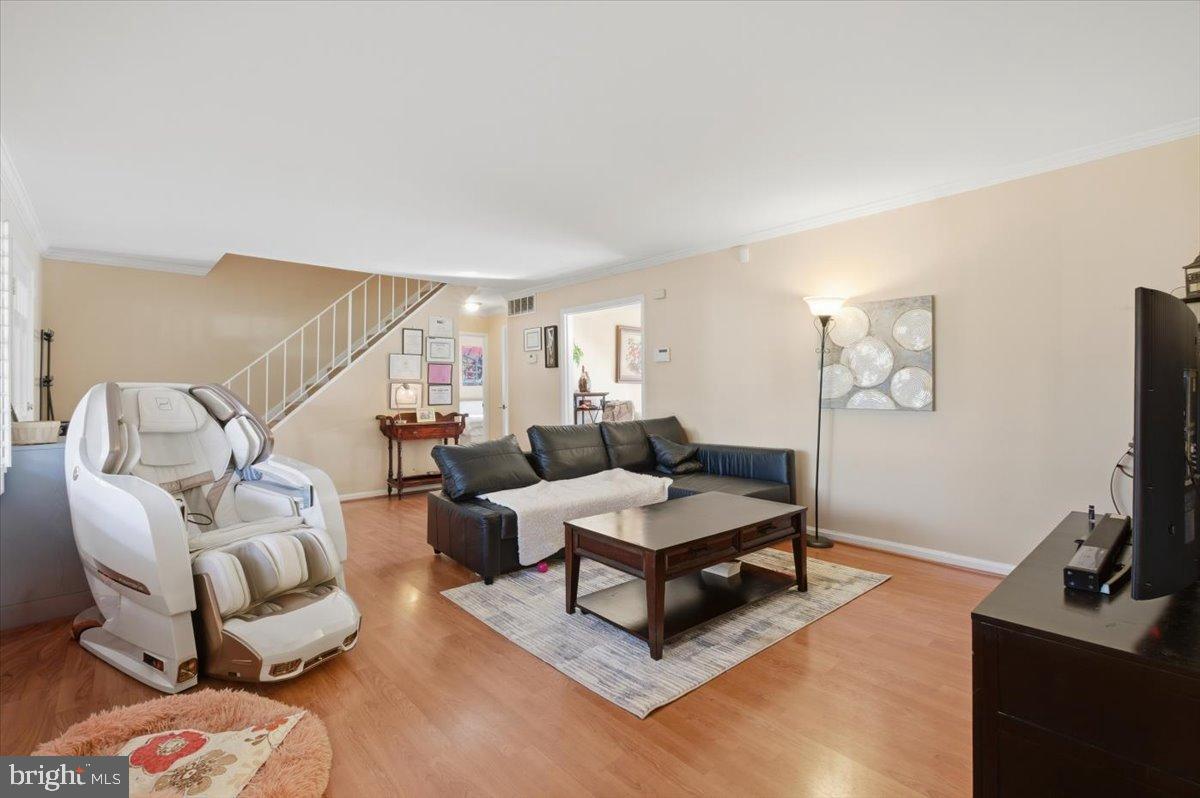 13315 PENNYPACKER LANE