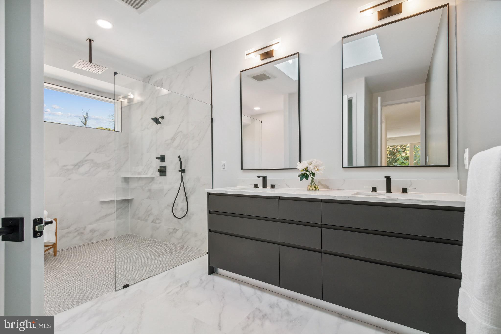 BROOK HILLS ESTATE - Residential