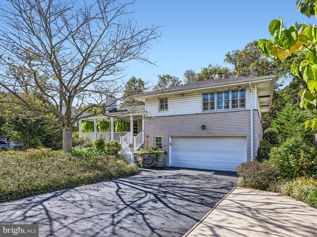 WOODBROOK VILLAGE - Residential