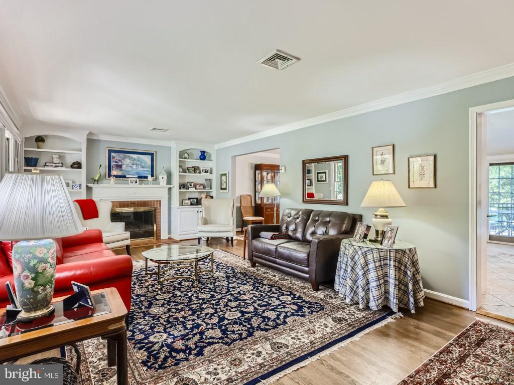 WOODBROOK VILLAGE - Residential