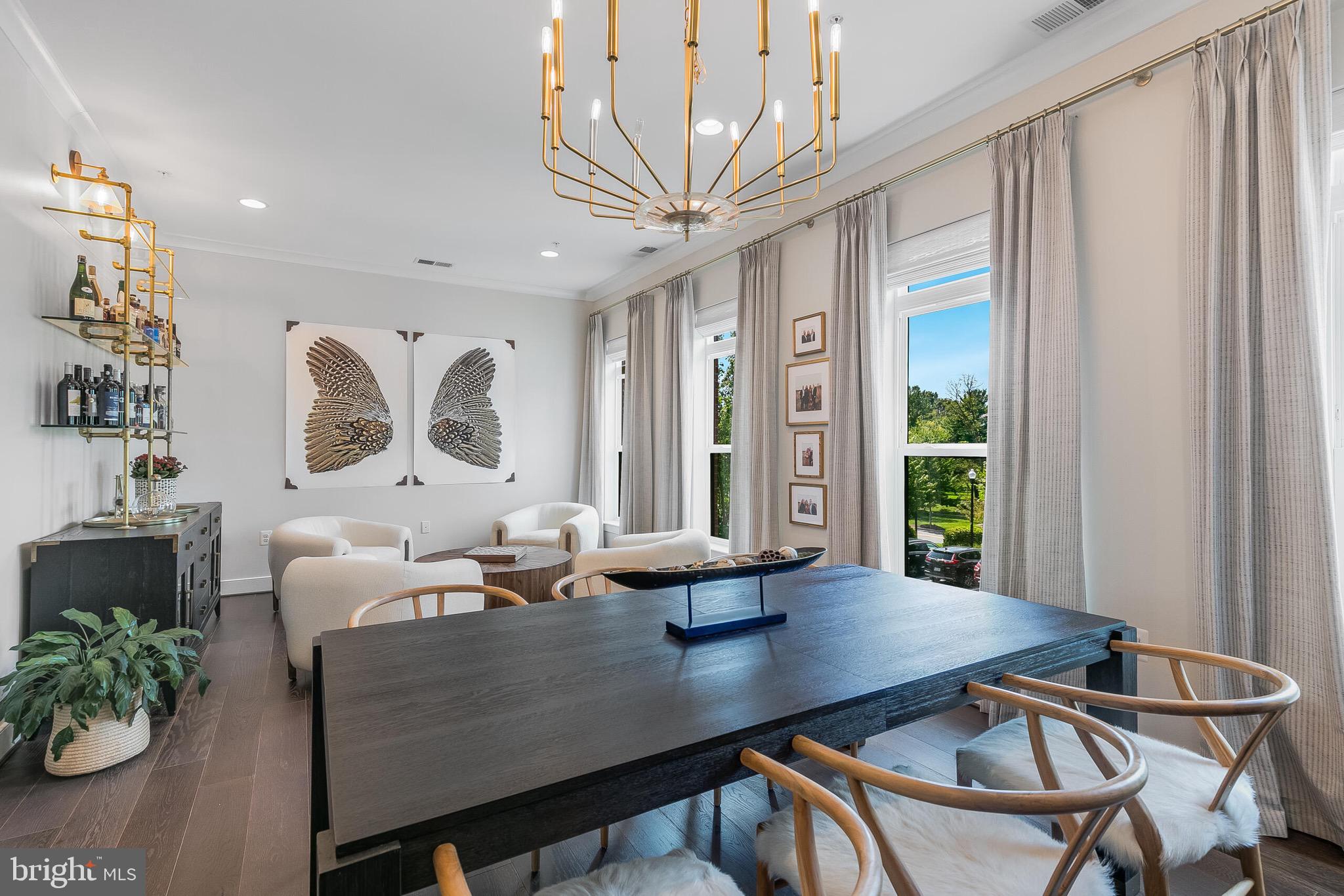 CRESCENT PLACE - Residential