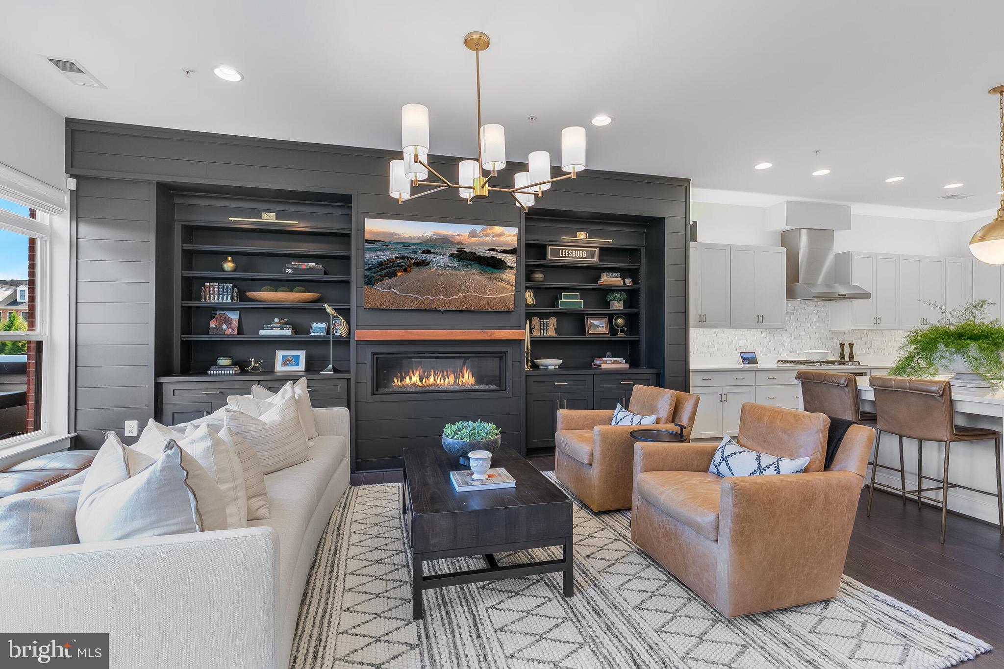 CRESCENT PLACE - Residential