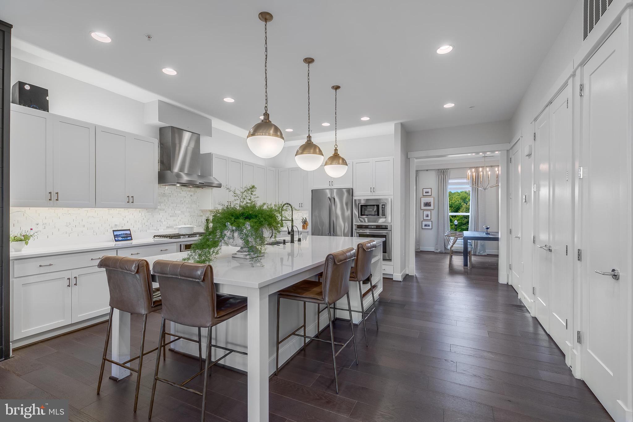 CRESCENT PLACE - Residential