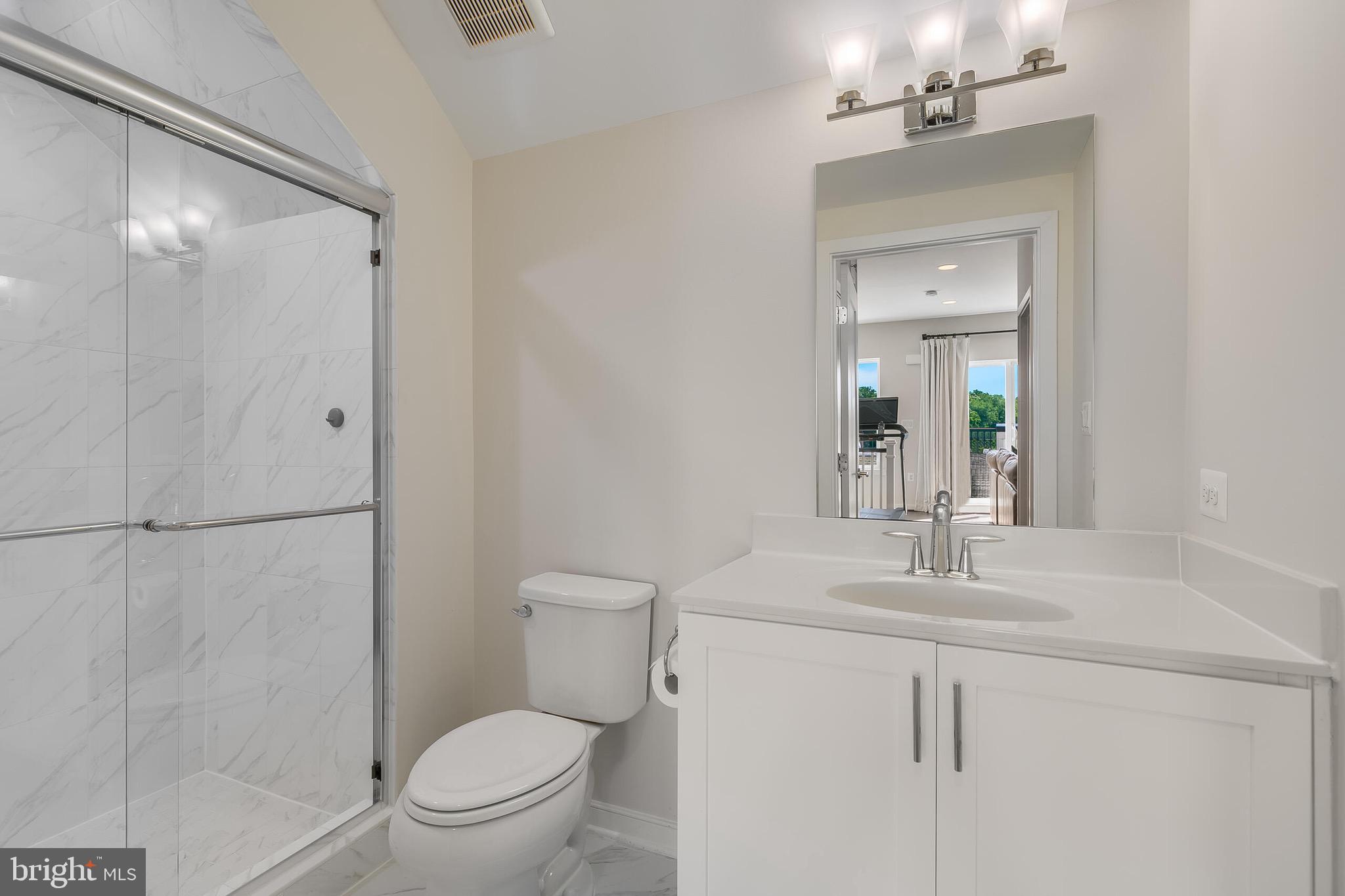 CRESCENT PLACE - Residential