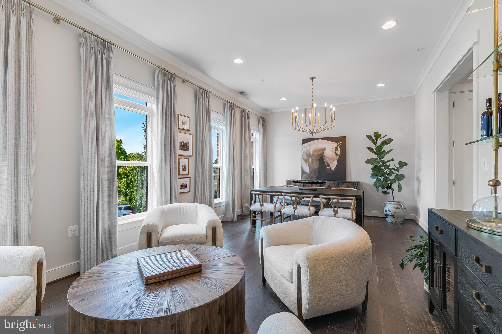 CRESCENT PLACE - Residential