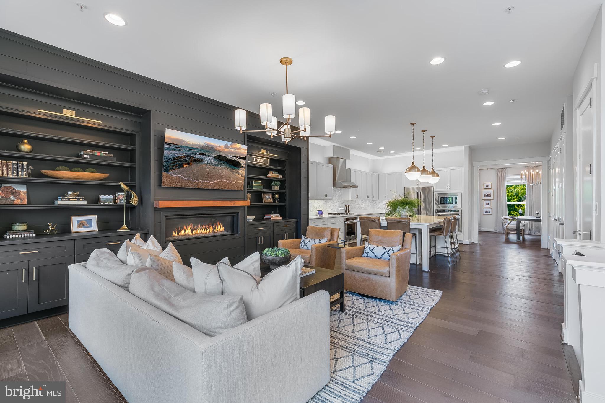 CRESCENT PLACE - Residential