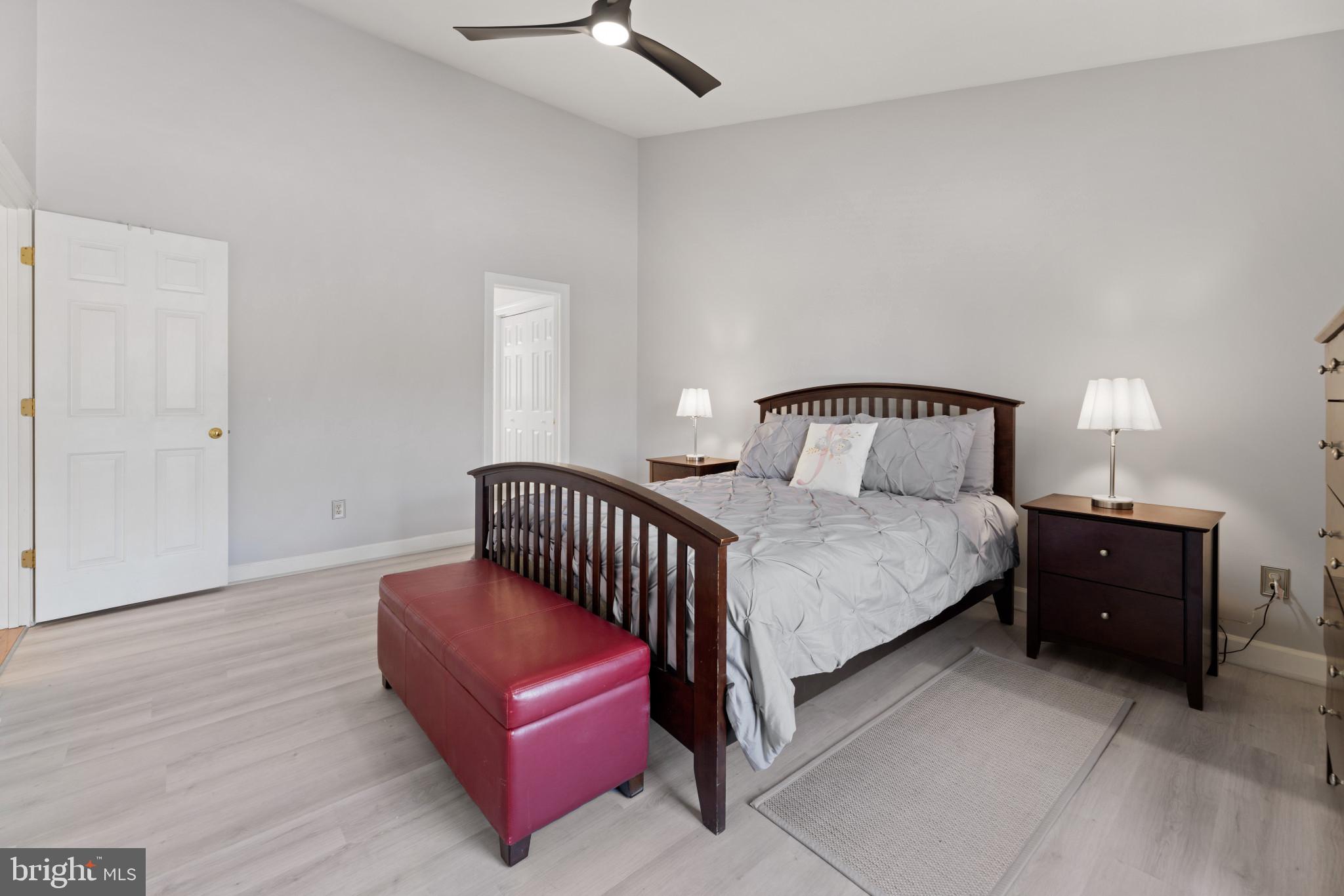 WHITESTONE ESTATES - Residential