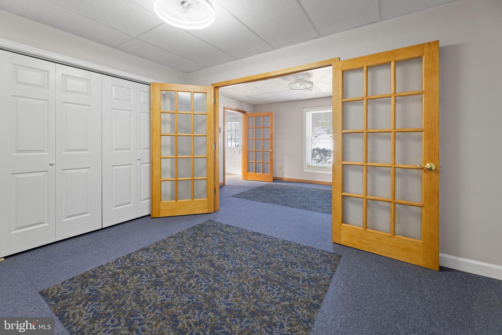 WHITESTONE ESTATES - Residential