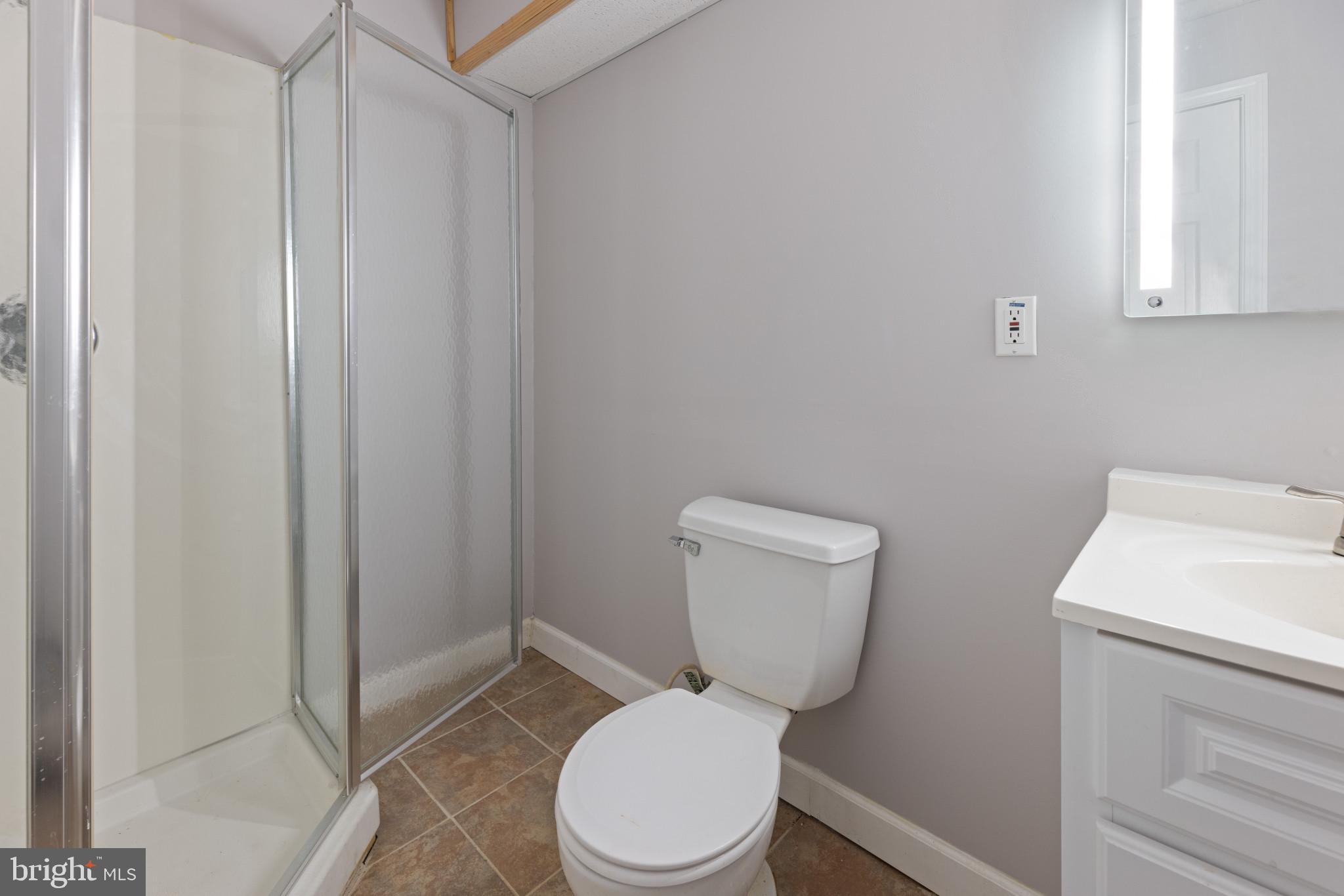 WHITESTONE ESTATES - Residential