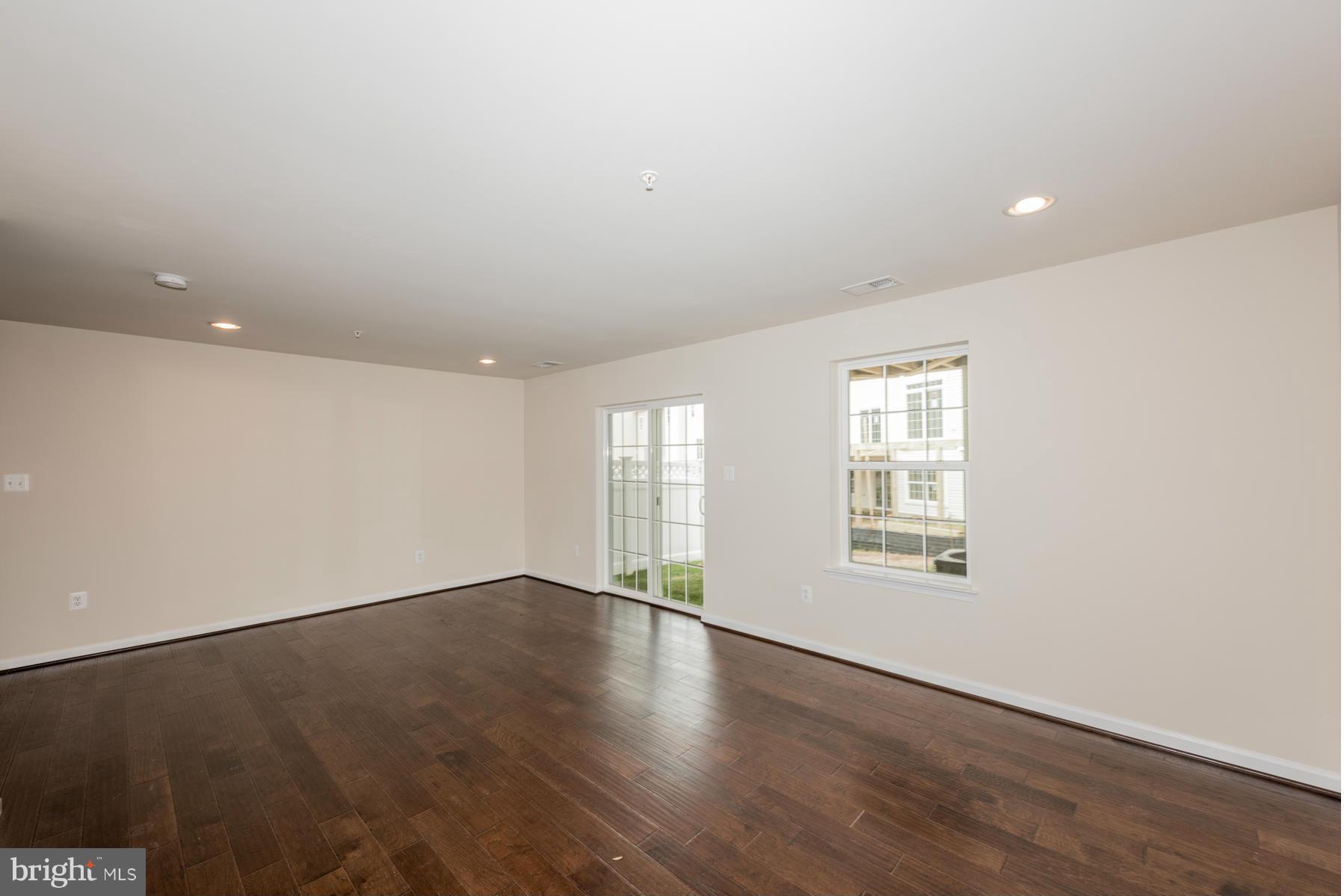 SUMMERFIELD VILLAGE - Residential