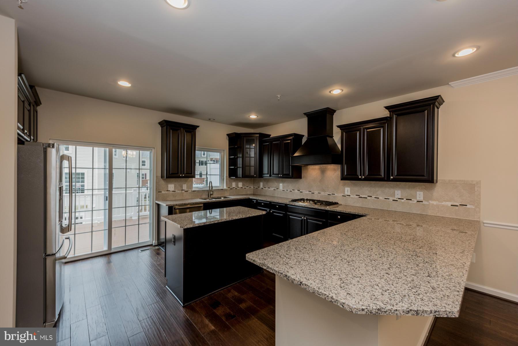 SUMMERFIELD VILLAGE - Residential