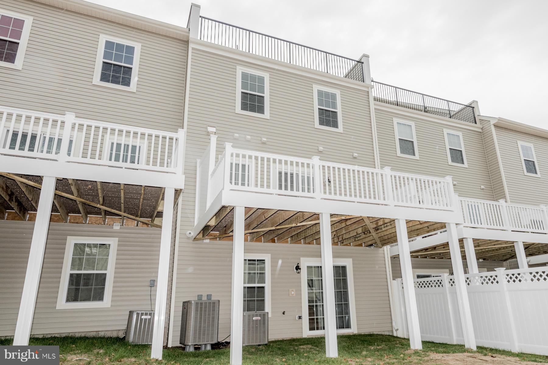 SUMMERFIELD VILLAGE - Residential