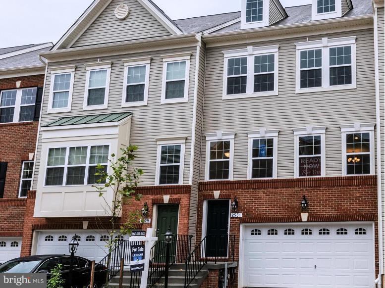 SUMMERFIELD VILLAGE - Residential