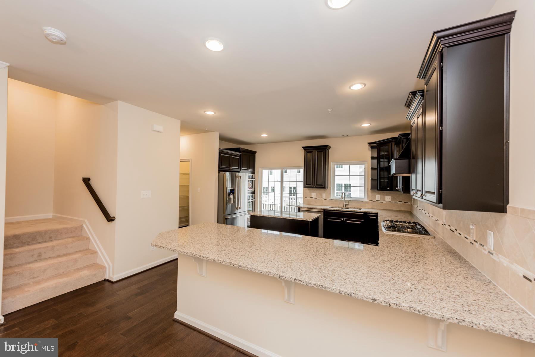 SUMMERFIELD VILLAGE - Residential