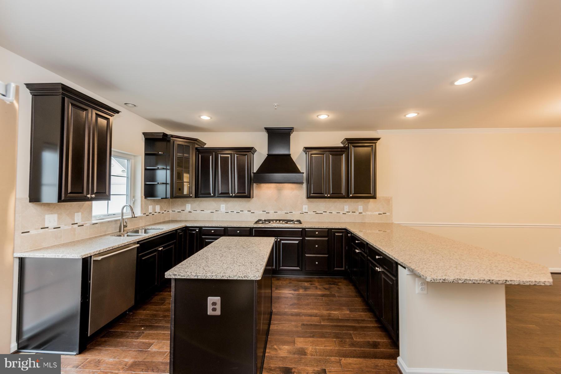 SUMMERFIELD VILLAGE - Residential