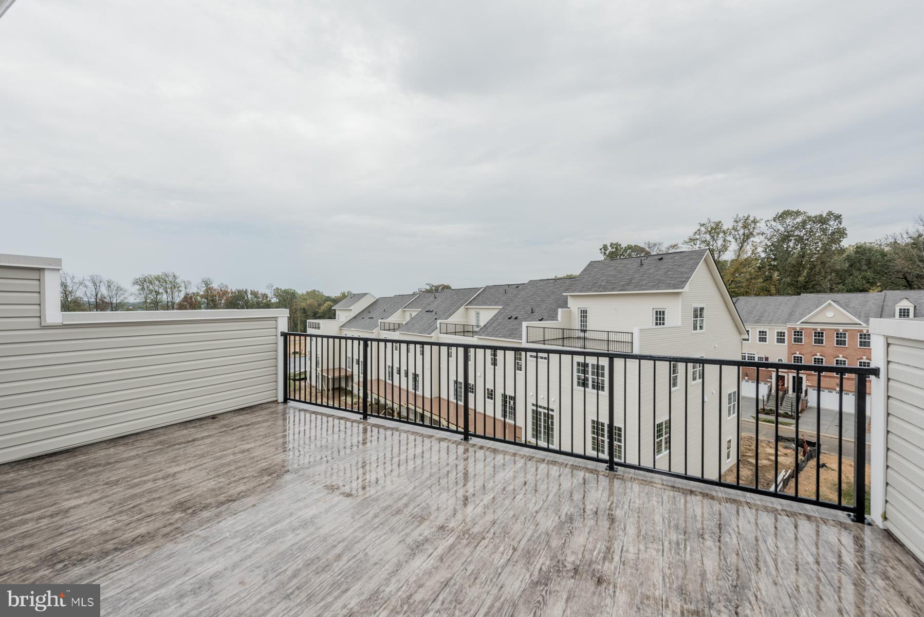 SUMMERFIELD VILLAGE - Residential