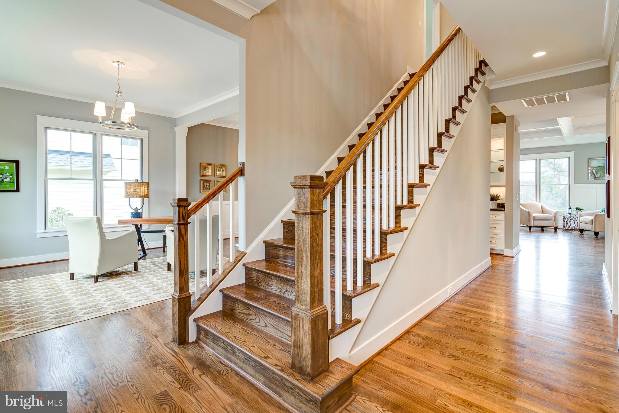 LEXINGTON HEIGHTS - Residential