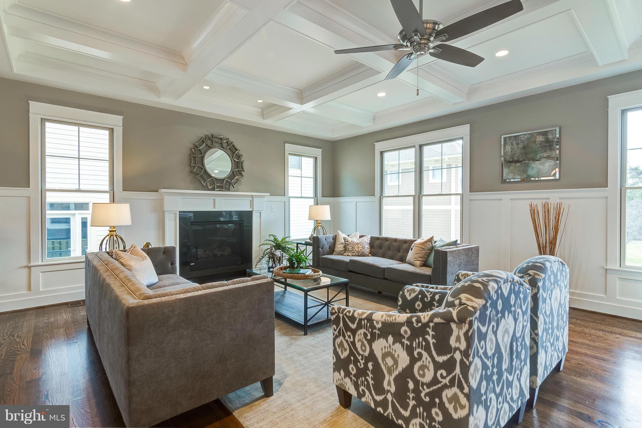 LEXINGTON HEIGHTS - Residential