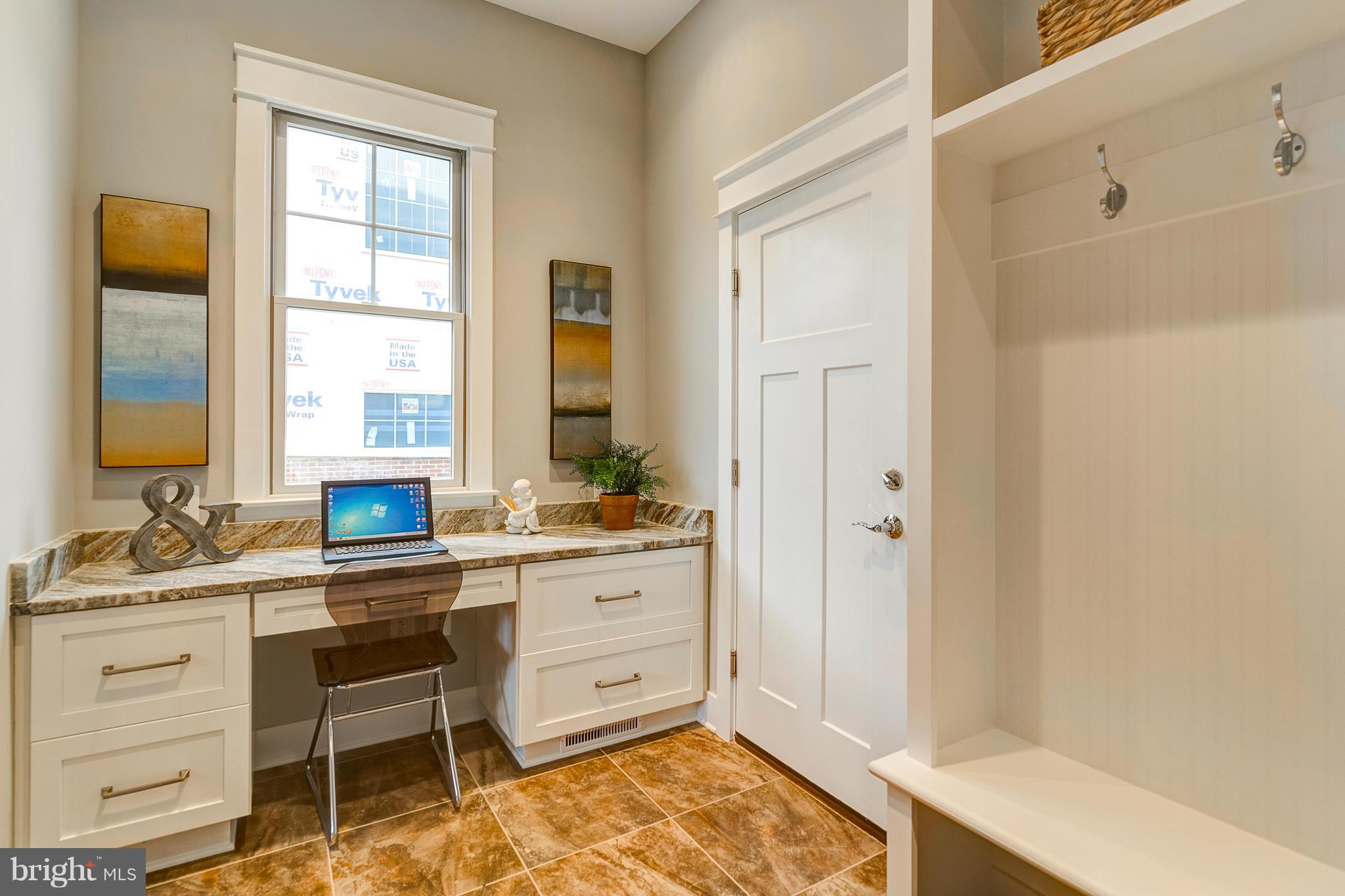 LEXINGTON HEIGHTS - Residential