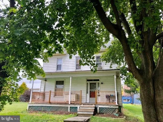 22 Railroad Street, Milroy, PA 17063