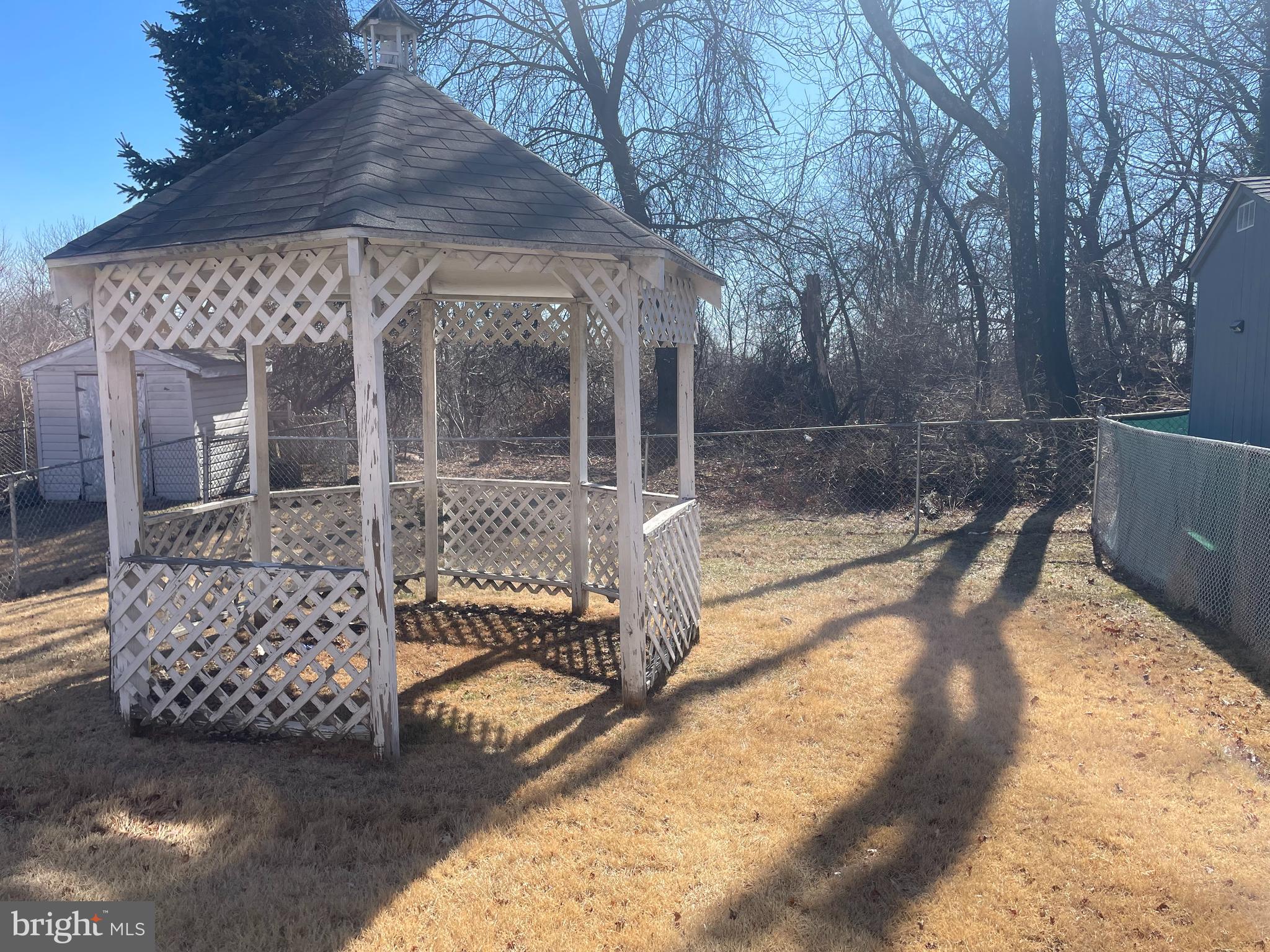 GARRETTFORD - Residential