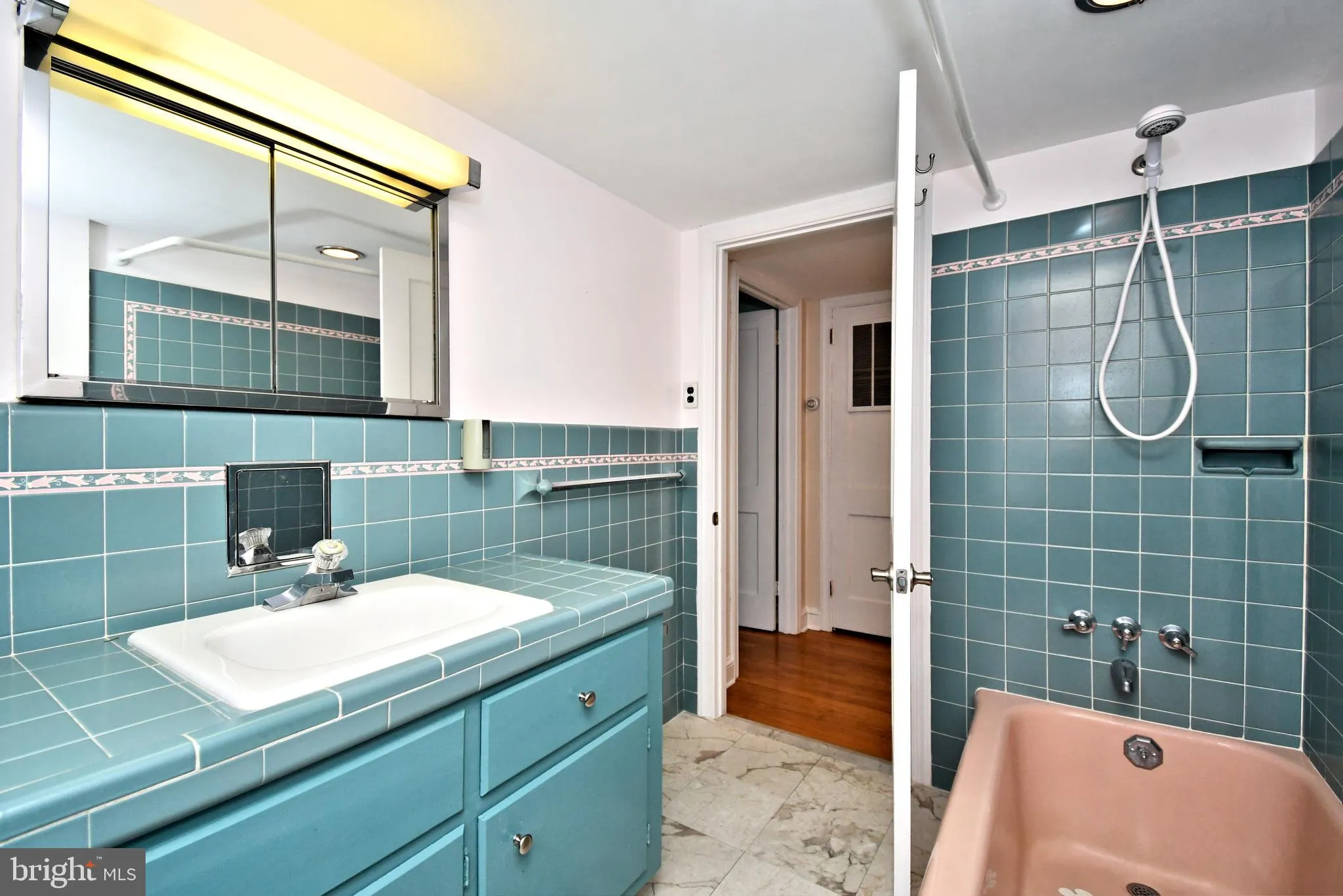 Lansdale, Pennsylvania 19446, United States, 4 Bedrooms Bedrooms, ,2 BathroomsBathrooms,Residential,Active,107991