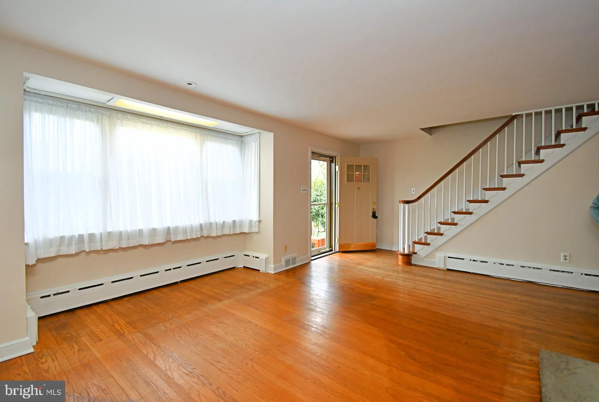 Lansdale, Pennsylvania 19446, United States, 4 Bedrooms Bedrooms, ,2 BathroomsBathrooms,Residential,Active,107991