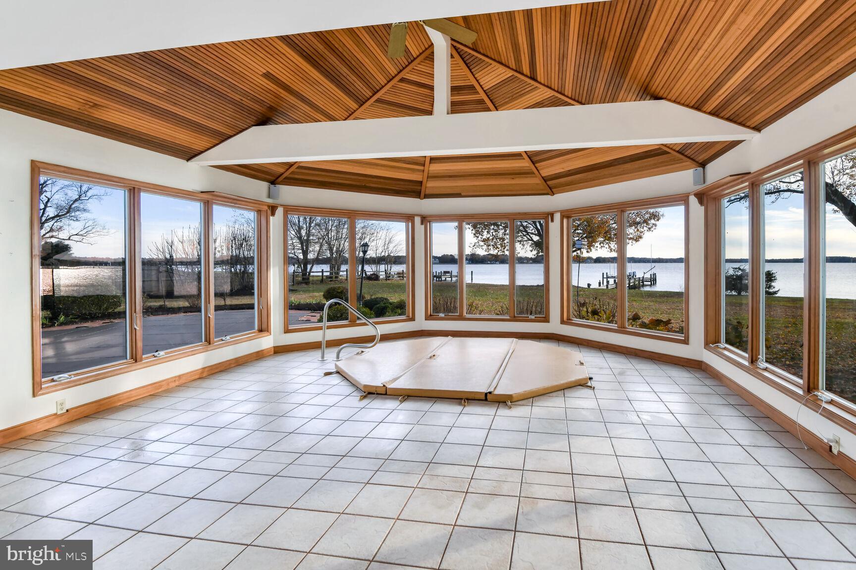 INGLETON - Residential