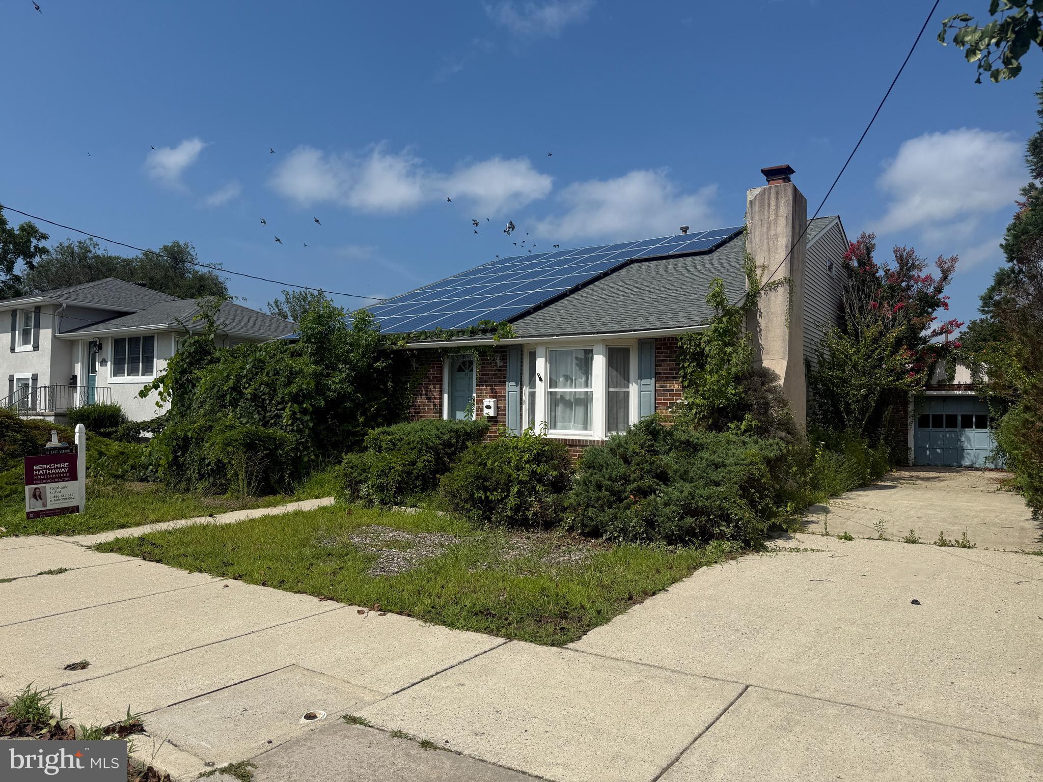 41 E VERNON AVENUE