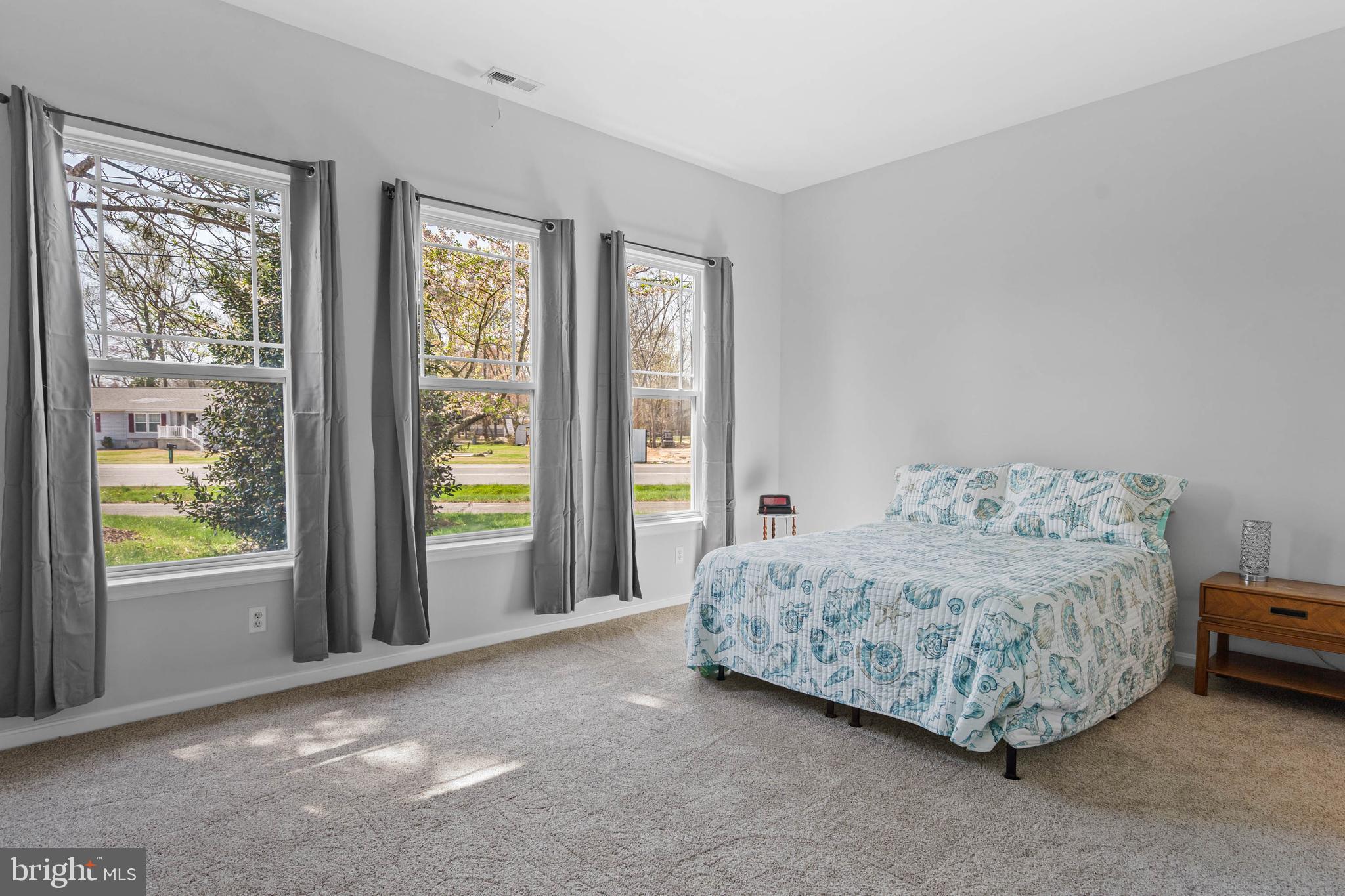 ASHLEY MANOR - Residential