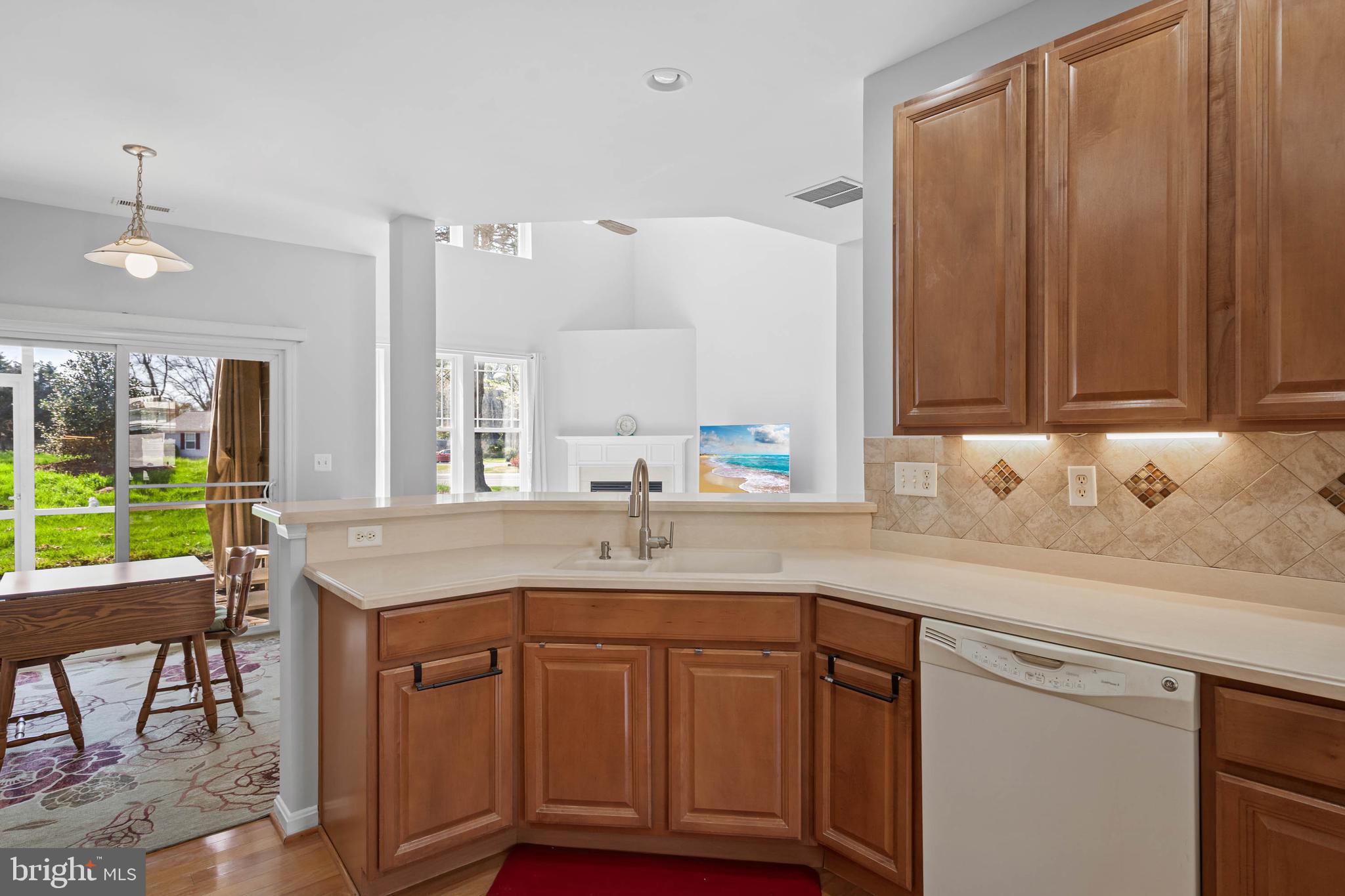 ASHLEY MANOR - Residential