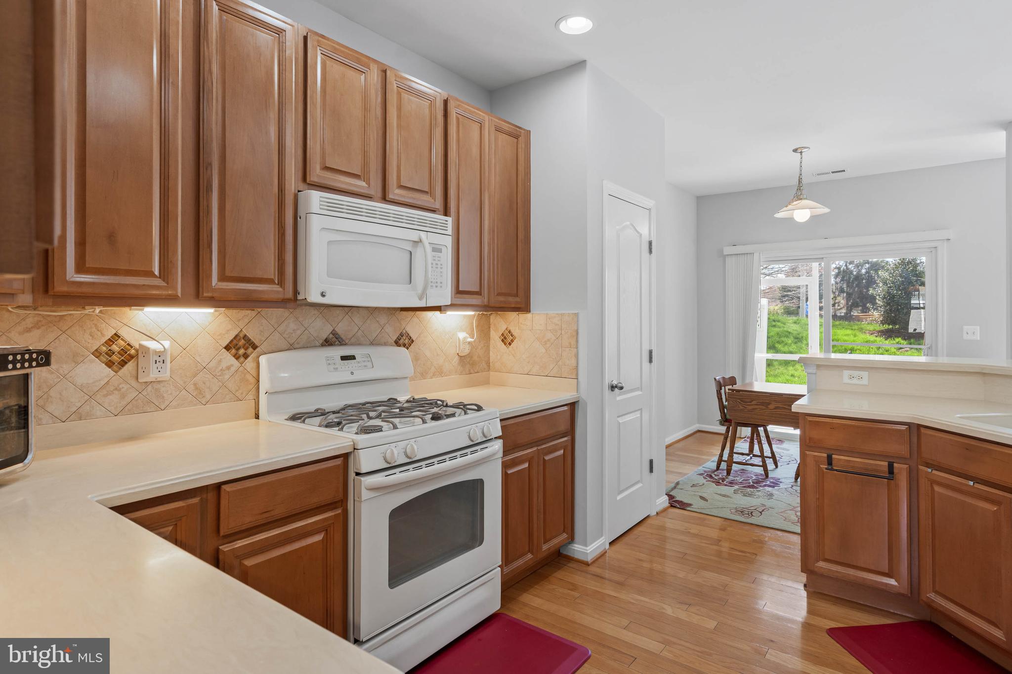 ASHLEY MANOR - Residential