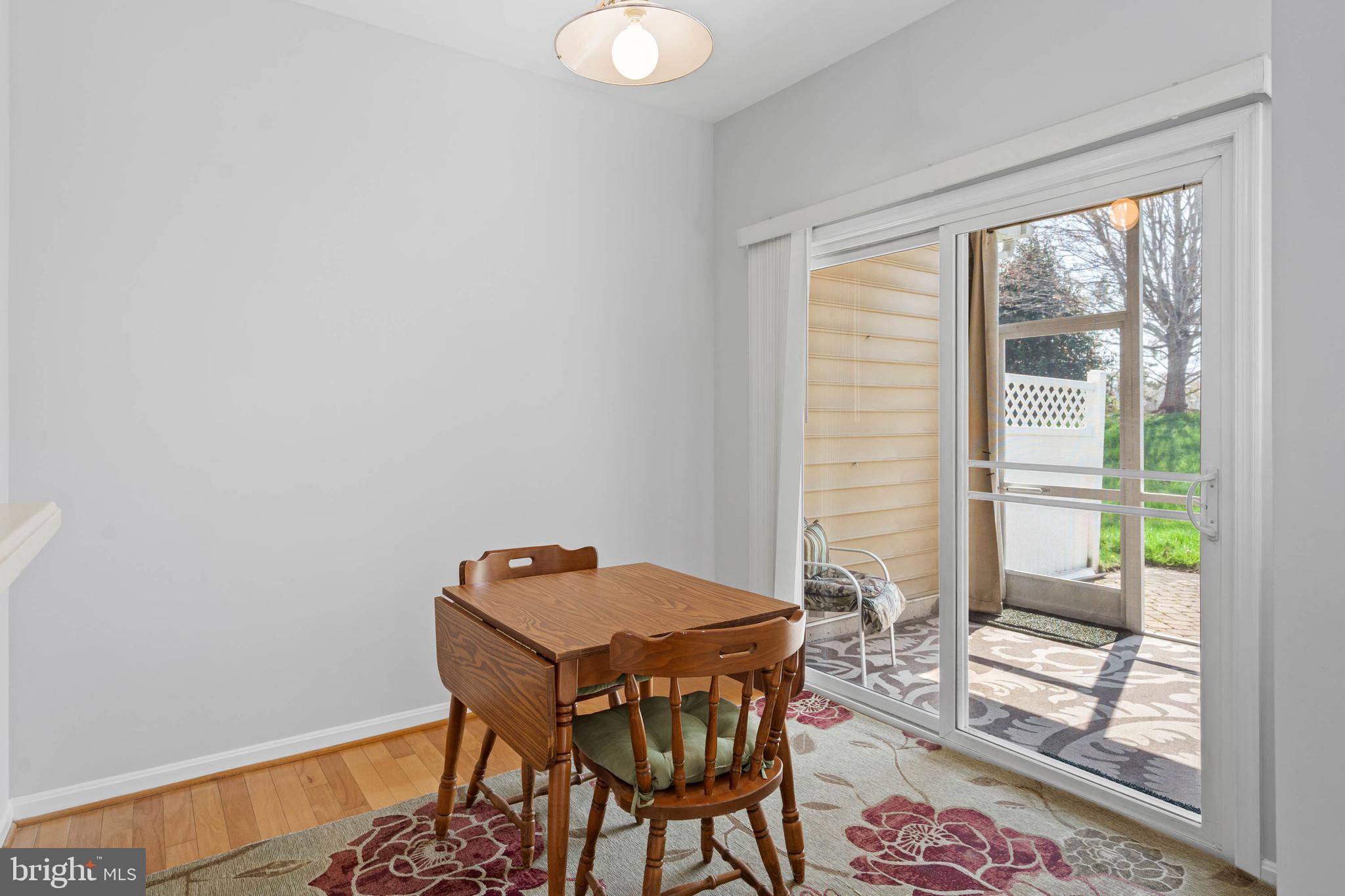 ASHLEY MANOR - Residential