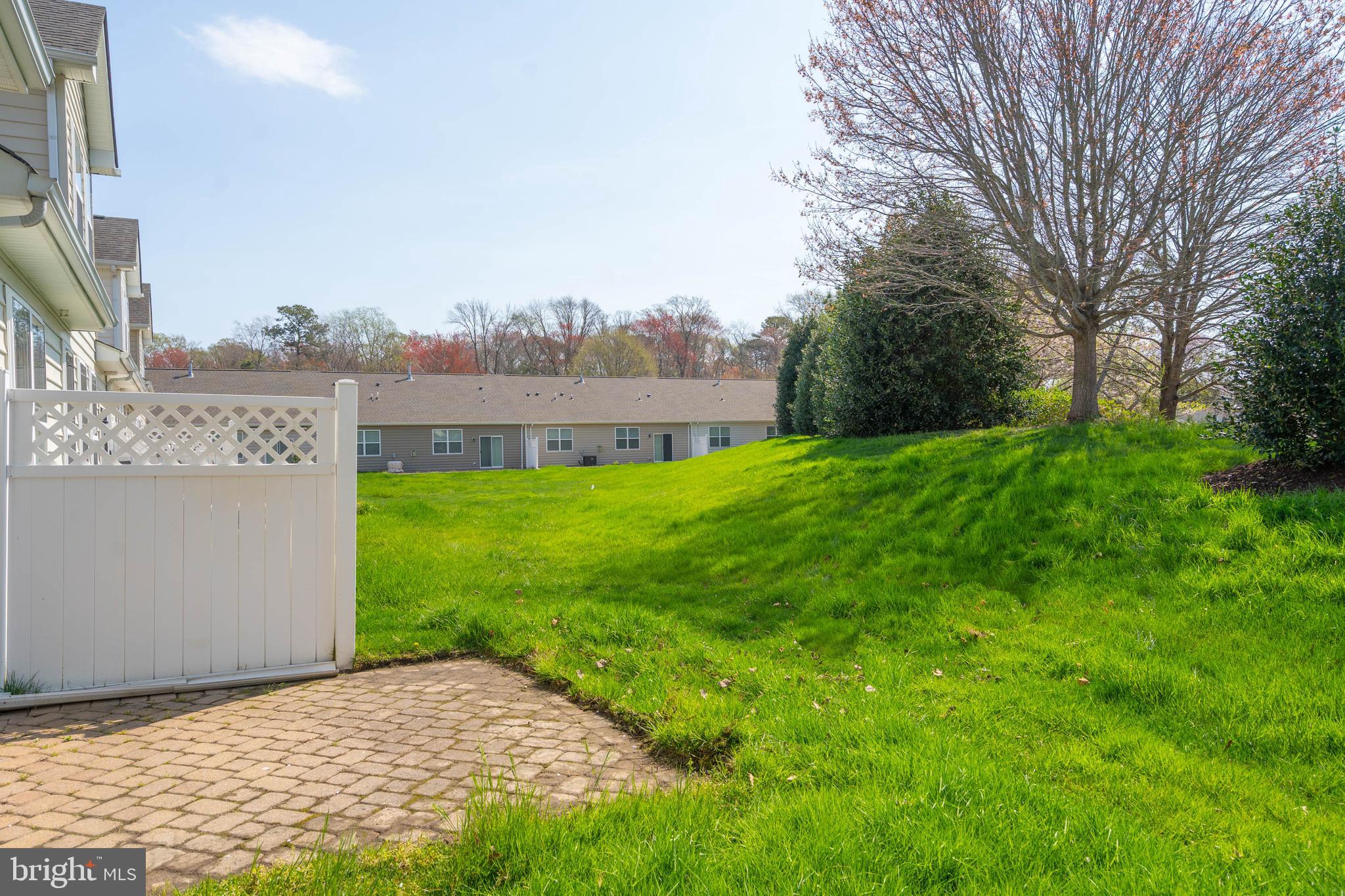 ASHLEY MANOR - Residential