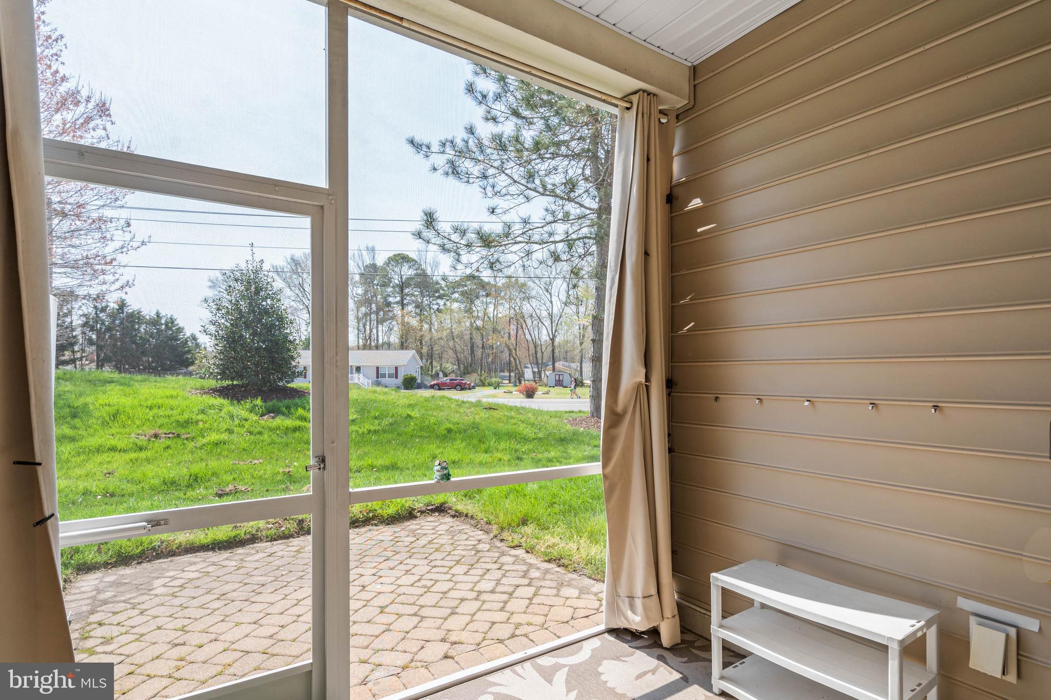 ASHLEY MANOR - Residential