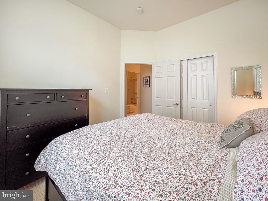 REGENCY AT YARDLEY - Residential