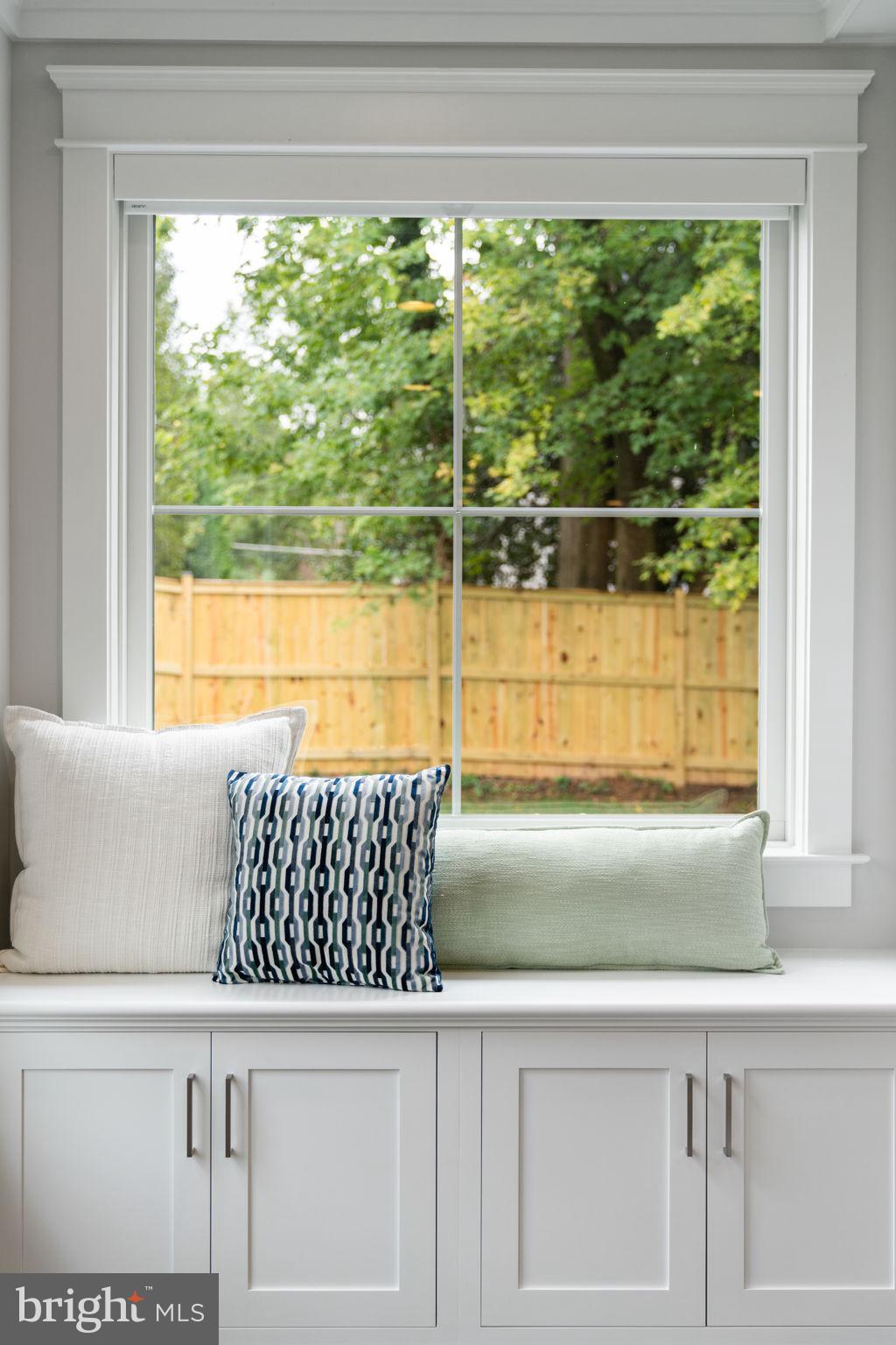 HIGHVIEW TERRACE - Residential Lease