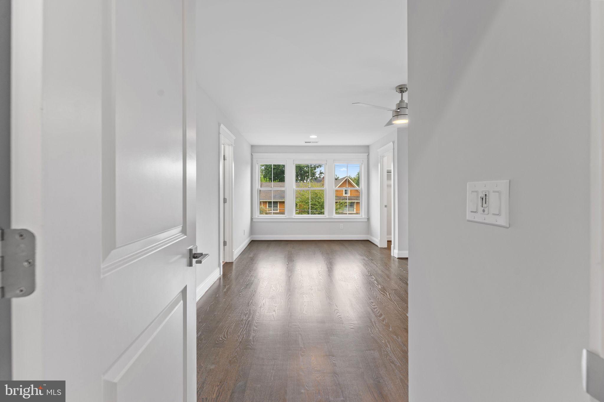 HIGHVIEW TERRACE - Residential Lease