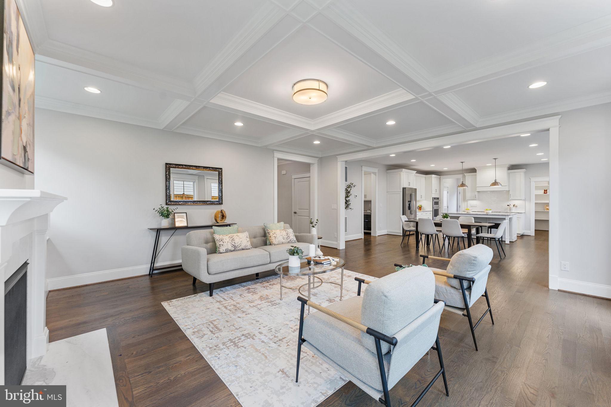 HIGHVIEW TERRACE - Residential Lease